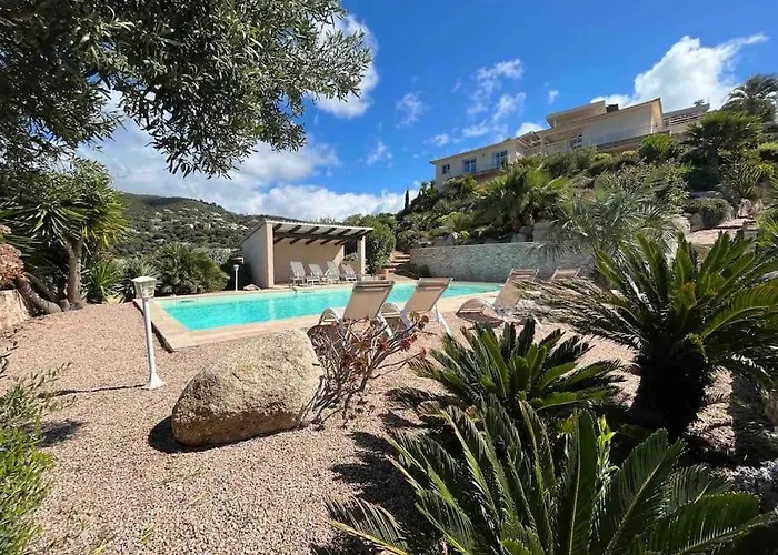 Casa Antonietta Vue Imprenable Sur La 빌라 Alata